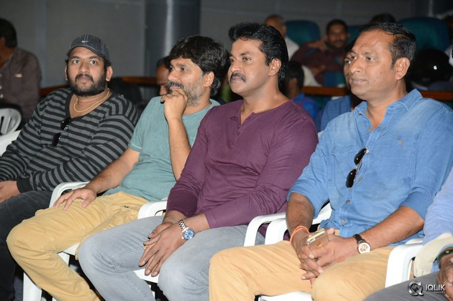 Jakkanna-Movie-First-Look-Launch